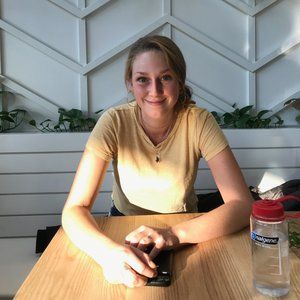 Meet your Posher, Emma